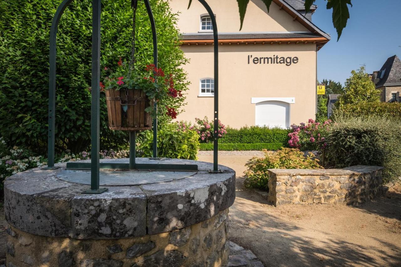 Logis L'Ermitage Hotel & Restaurant Saulges Exteriör bild